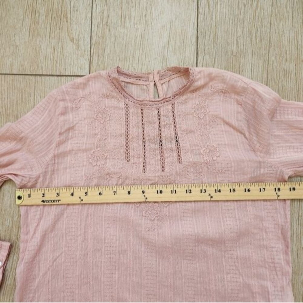Abercrombie & Fitch Mock Neck Lace Blouse size XS - Picture 8 of 11